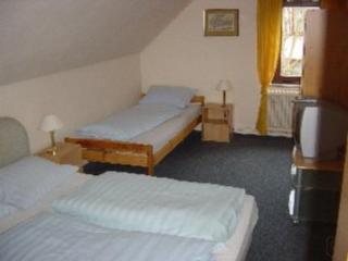 Zum Klueverbaum 2*