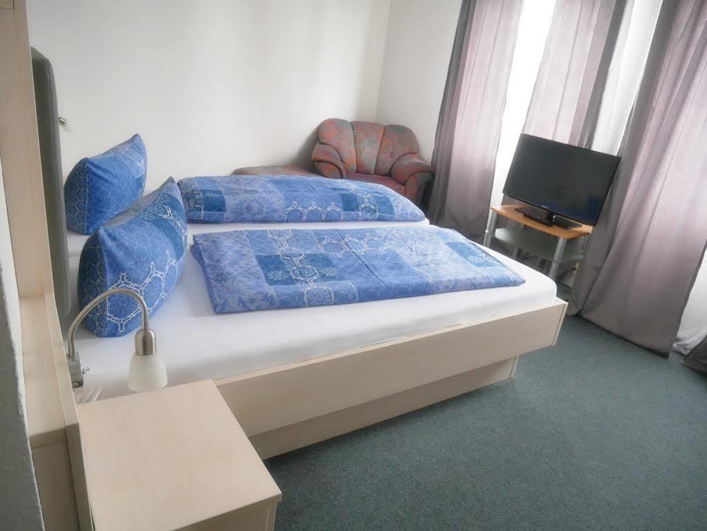 Zum Klueverbaum Hotel Brema